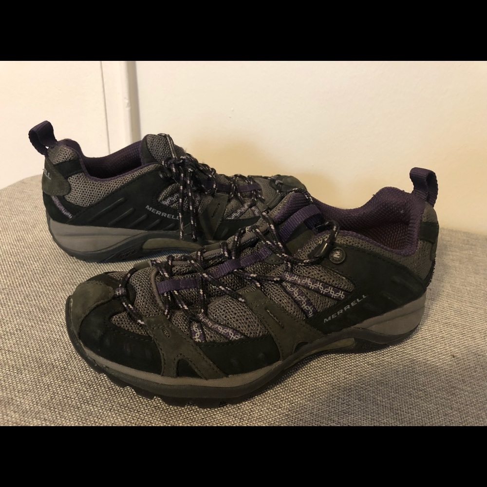 Merrell Siren Sport Goretex Perfect Plum Sz 6.5